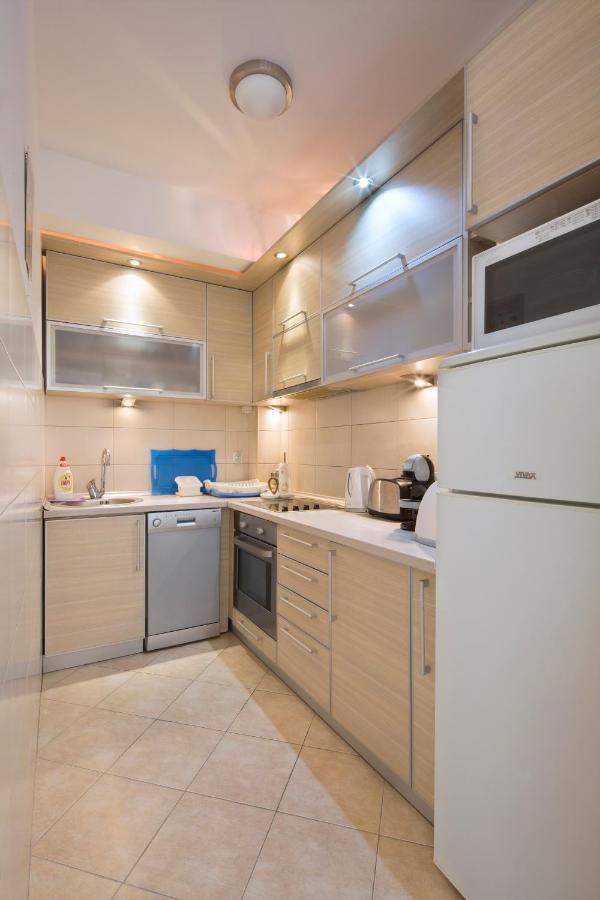 Lordor Apartment Budva Exteriör bild